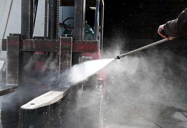 Why Choose Our Certified Pressure Washing Experts for Your Project Needs in Burgaw, NC?
